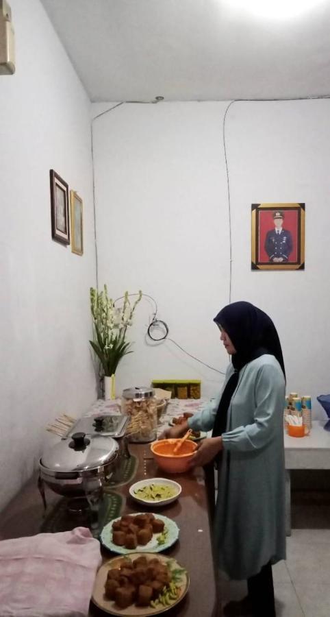 Banyuwangi Baru Homestay Exteriör bild