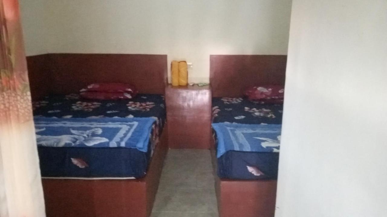 Banyuwangi Baru Homestay Exteriör bild