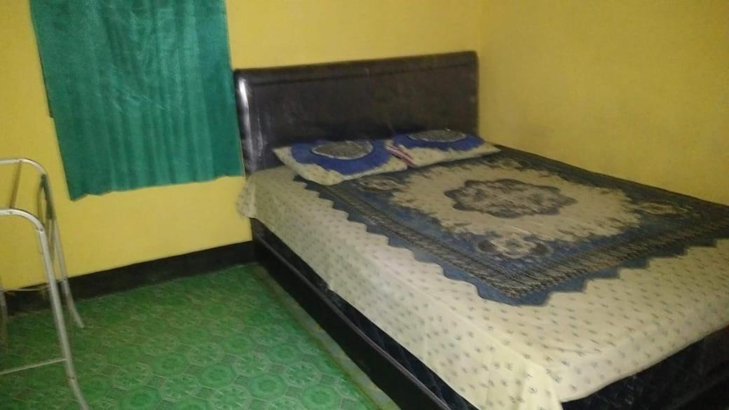 Banyuwangi Baru Homestay Exteriör bild